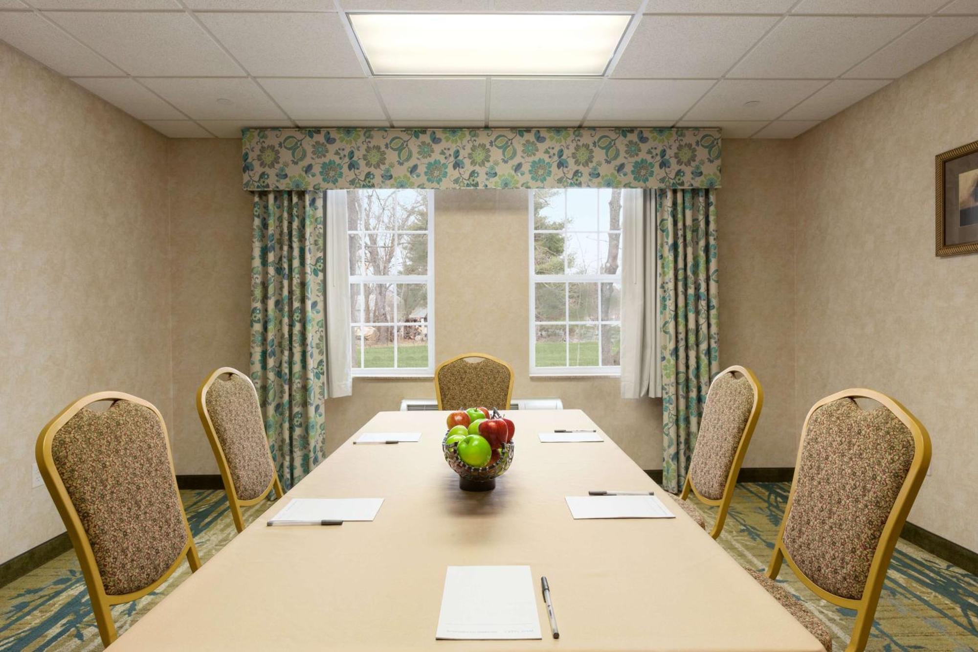 Hampton Inn דובר מראה חיצוני תמונה