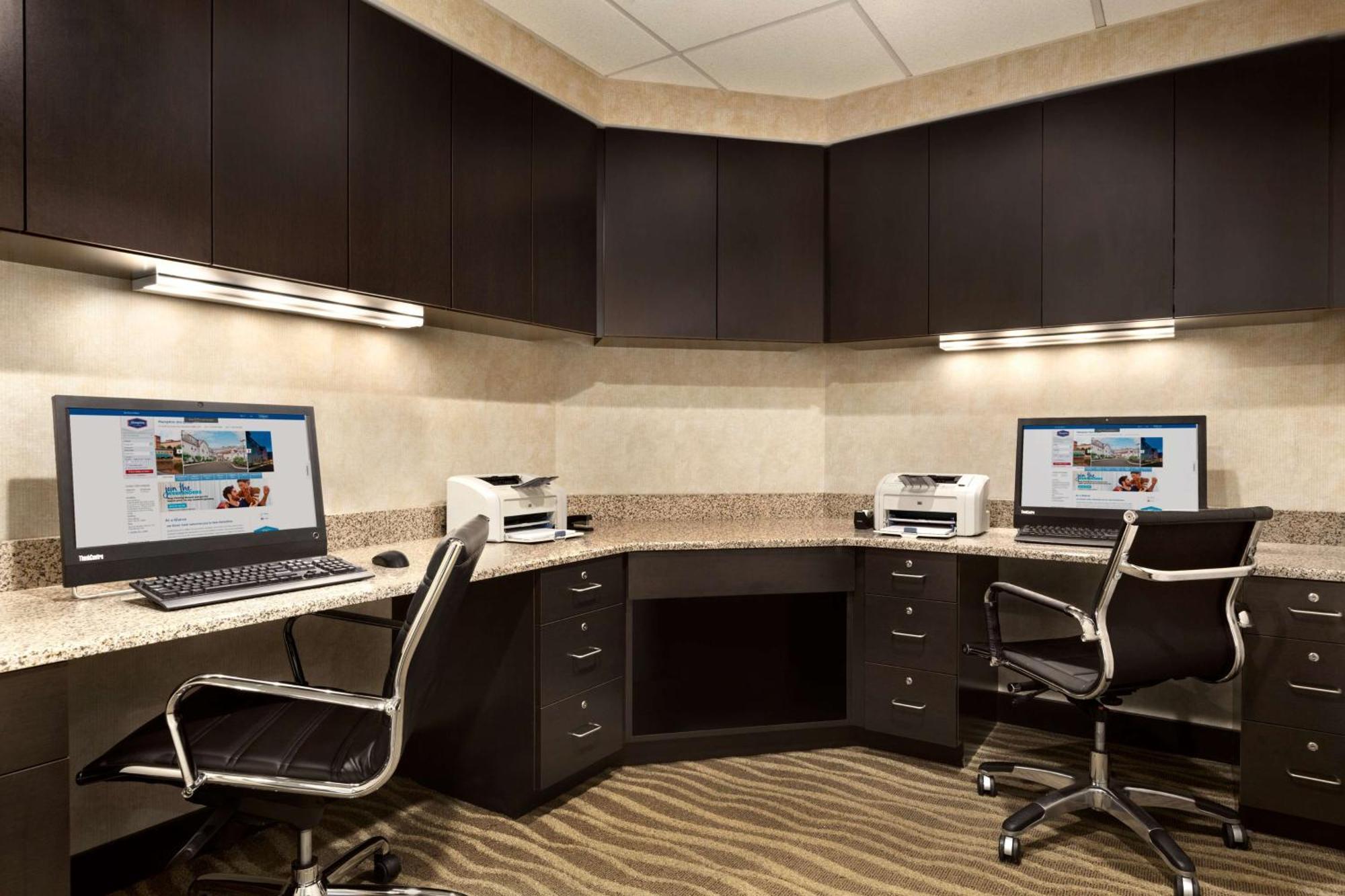 Hampton Inn דובר מראה חיצוני תמונה