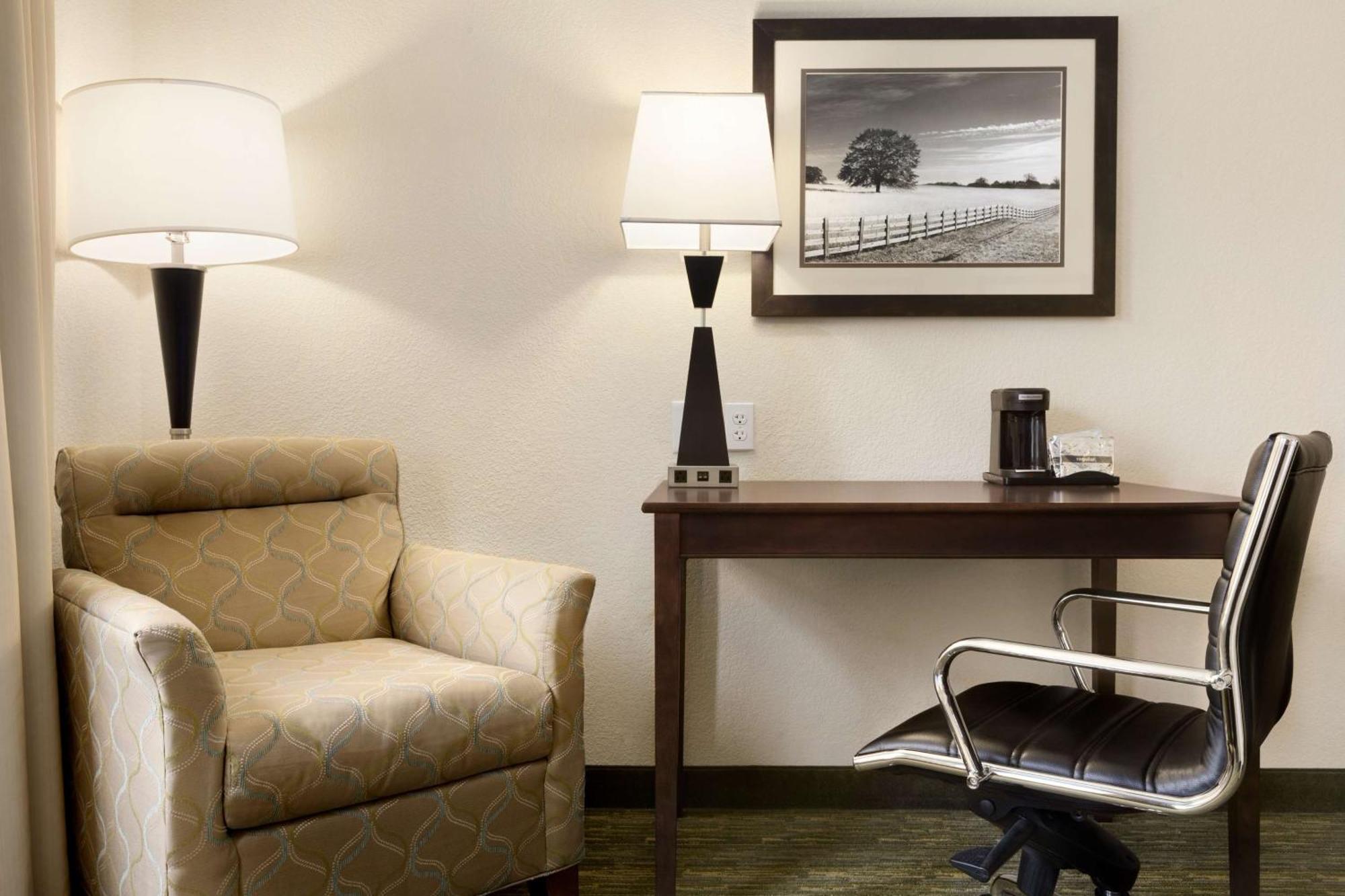 Hampton Inn דובר מראה חיצוני תמונה