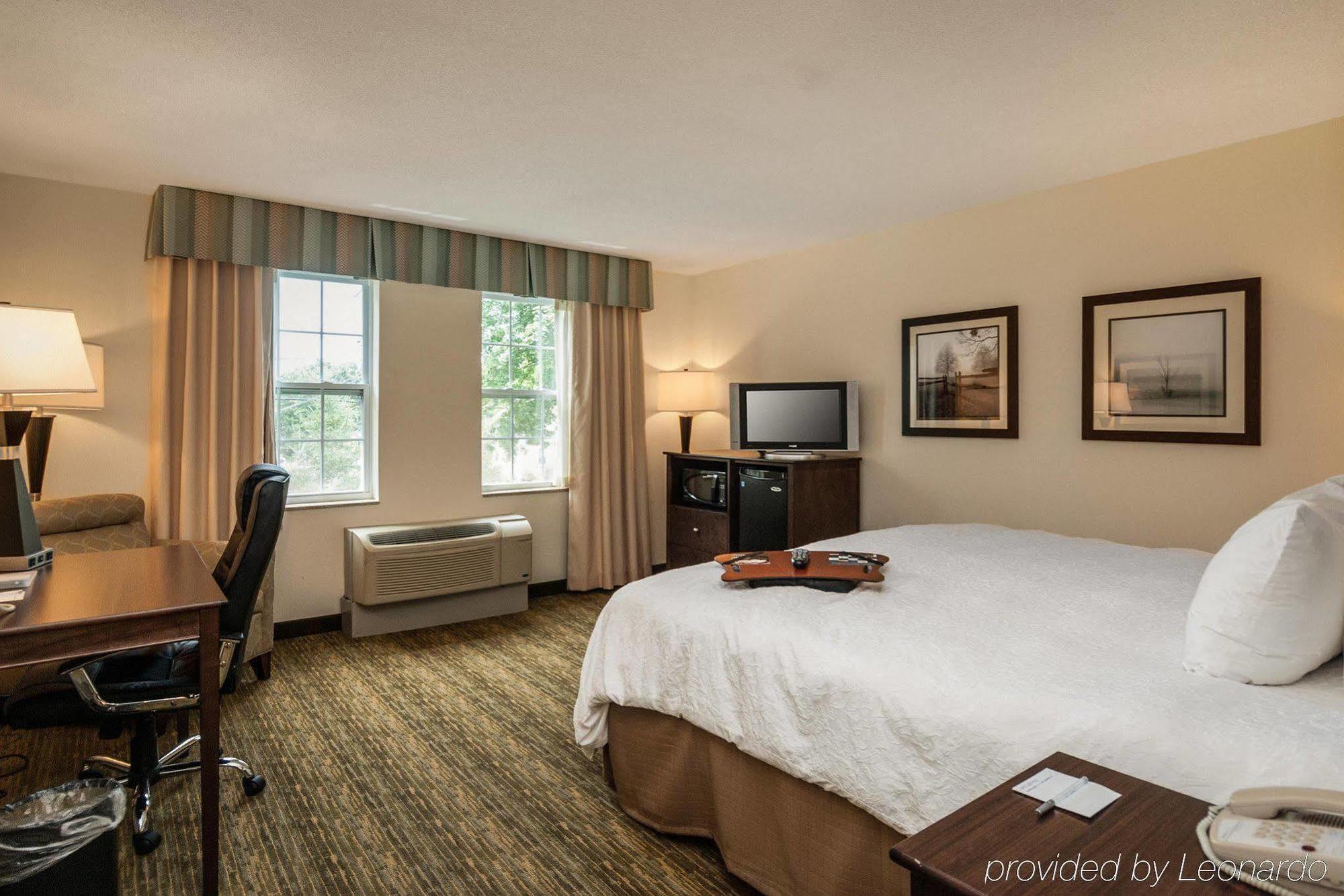 Hampton Inn דובר מראה חיצוני תמונה